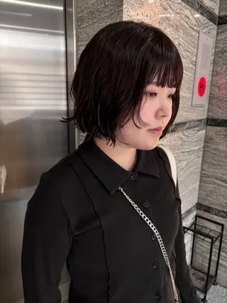 ショート カラー パーマ satsuki 暖色・ブラウンカラーのヘアスタイル