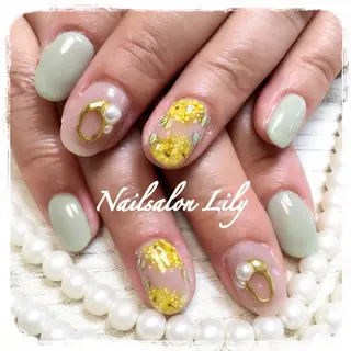 ネイル Lily*nail 🌻Mii🌻のネイルデザイン
