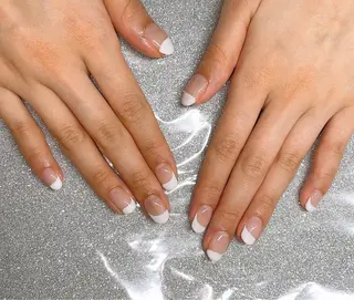 ネイル VIERU 🌈🎀💖のネイルデザイン