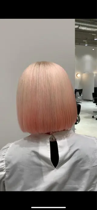 ショート カラー れい🫧 ハイトーン特化のヘアスタイル