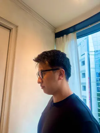 ショート メンズ 透明感カラー💜 モテ髪 空陽💙のヘアスタイル