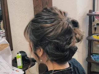 ヘアアレンジ Snaly カラー特化ページのヘアスタイル