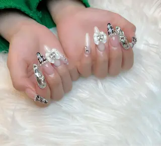 ネイル Lino+ ネイル&よもぎ蒸しのネイルデザイン