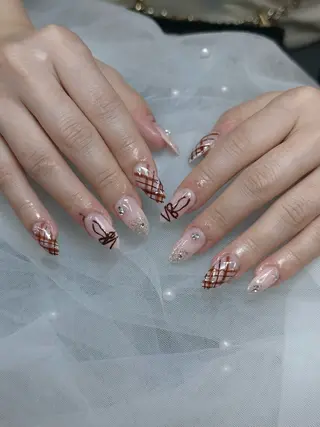 ネイル Iconic Nailのネイルデザイン