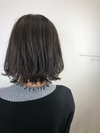 ショート カラー 鍵谷 公宏のヘアスタイル