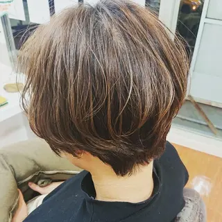 ショート ミツケ マミコのヘアスタイル