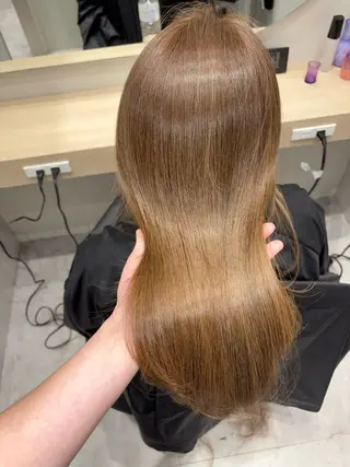 セミロング カラー 吉武 茂暉のヘアスタイル