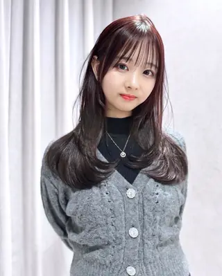 ロング けんけん cachecacheのヘアスタイル