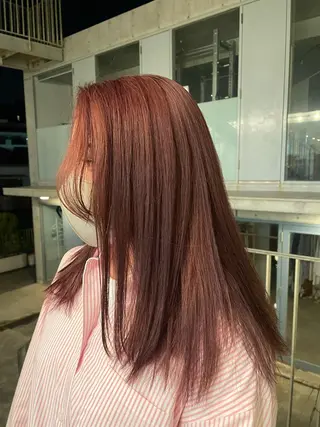 セミロング 柿坂 華のヘアスタイル