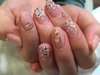 ネイル Nest 三田のマツエク・マツパデザイン