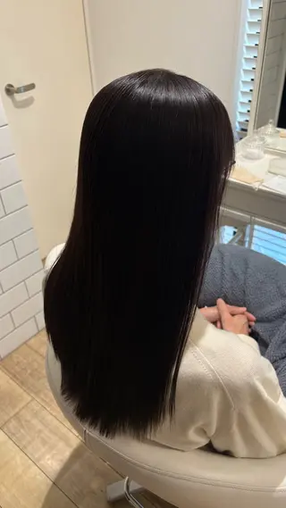 セミロング カラー 似合わせ 顔周りYUUGAのヘアスタイル