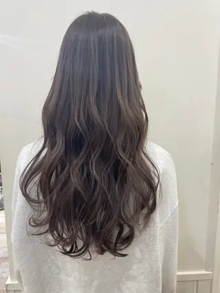 ロング モデル募集中🩶 𝓡𝓮𝓲𝓻𝓪のヘアスタイル