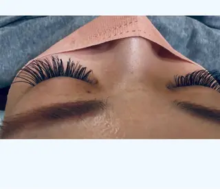 マツエク・マツパ ベルス· アイラッシュのマツエク・マツパデザイン