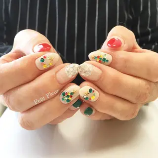 ネイル Petit Fleur所属・青柳 亜梨奈のマツエク・マツパデザイン