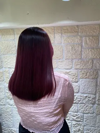 ロング 千代 夏輝のヘアスタイル