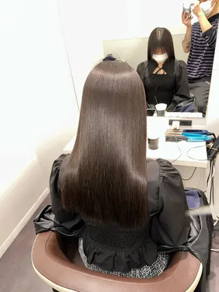 セミロング カラー 美髪特化✨ 伊織✨縮毛矯正✨のヘアスタイル