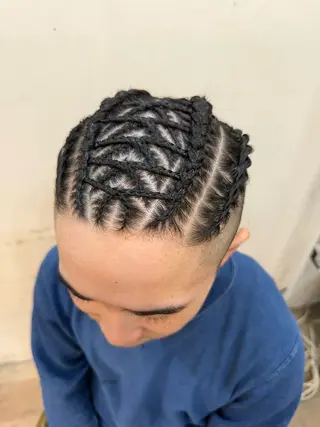 ヘアアレンジ コーンロウ／ドレッド 浅賀晟弥のヘアスタイル