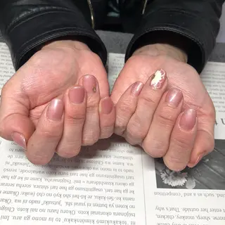 ネイル 奥園 良恵のネイルデザイン