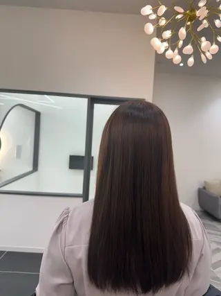 ロング カラー 安藤 千聖のヘアスタイル