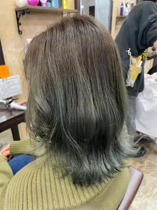 ミディアム カラー maimi .のヘアスタイル