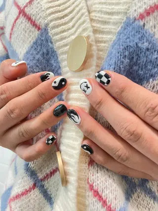 ネイル 🎀ボブ+ハイトーン シュカ👶🏻のヘアスタイル