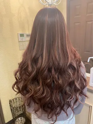 セミロング カラー MagicMush ✴︎シールエクステのヘアスタイル
