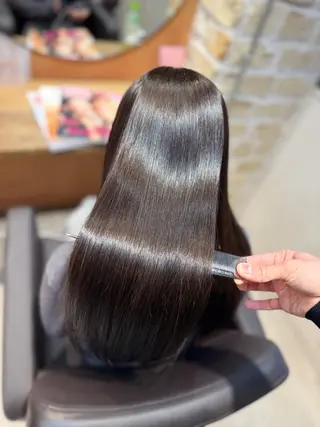 ロング 髪質改善×艶髪　斉藤 勝のヘアスタイル