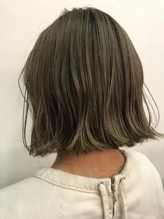 ミディアム カラー eri kinjoのヘアスタイル