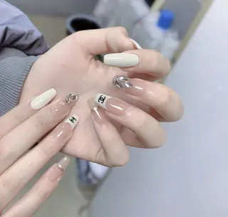 ネイル Queens ひなのネイルデザイン