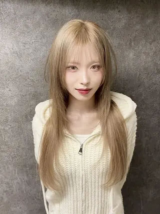 ロング ナリキ/ダブルカラー /ダブルカラーモデルのヘアスタイル