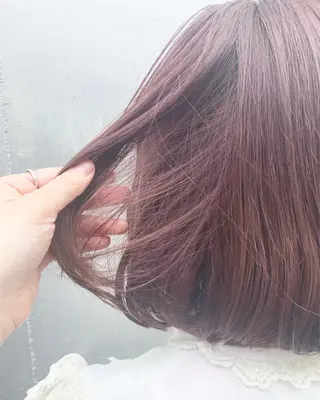 ショート カラー ヘアアレンジ ミニボブ/ブリーチ 🌈MISATOのヘアスタイル