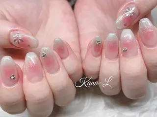 ネイル 芦辺 香奈のネイルデザイン