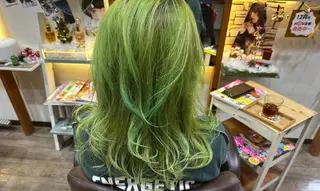 カラー サボテン K・Kのヘアスタイル