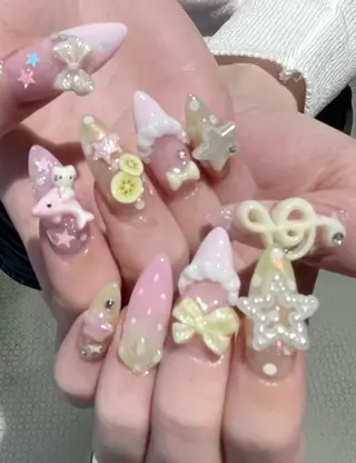 ネイル MIHANA SAKURAのネイルデザイン
