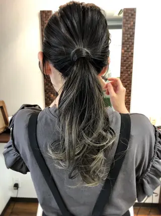 カラー ヘアと眉Otsuka Hikari💆‍♀のヘアスタイル