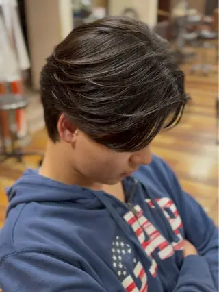 ショート ウエチ シオミ 金沢文庫のヘアスタイル