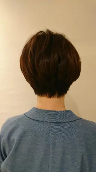 ショート 齋藤 愛美のヘアスタイル
