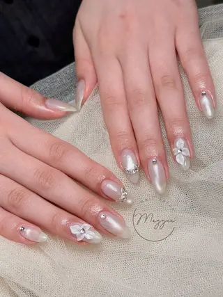 ネイル Maggie Nail🦩のネイルデザイン