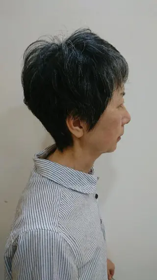 ショート 齋藤 愛美のヘアスタイル