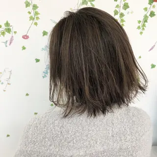 ミディアム カラー 三鷹で1番ショート ボブをカットする新谷のヘアスタイル