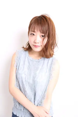 ミディアム カラー 三代 ゆりあのヘアスタイル