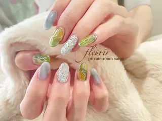 ネイル フルリール 【プライベートサロンのネイルデザイン