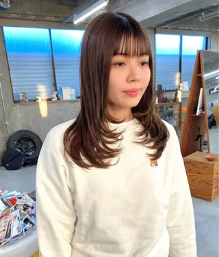 ミディアム カラー ヨシダ トオルのヘアスタイル