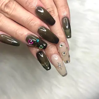 ネイル nailist🌻 YUKARIのネイルデザイン