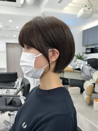 ショート ショートヘア くすみカラー、大場猛のヘアスタイル
