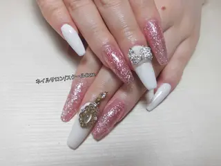 ネイル ネイルサロン Cureのネイルデザイン
