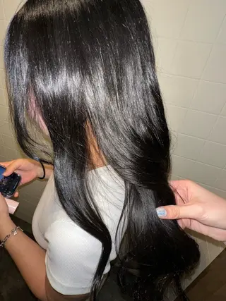 カラー りせ 🧸𖤐久米川のヘアスタイル