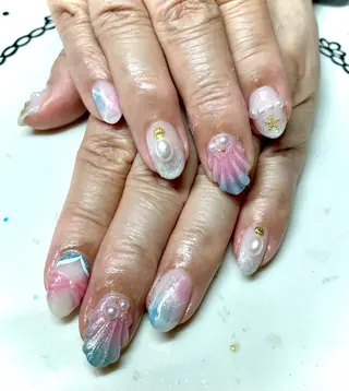 ネイル nailsalon sugarr所属・nailist cocoのネイルデザイン