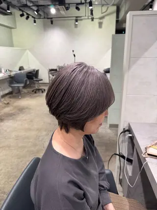 ショート カラー 年齢悩みを全て解消/ 白髪と癖毛 松本雄光のヘアスタイル