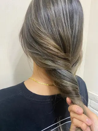 ロング カラー ヘアアレンジ きむえり/髪質改善 /うねり広がり改善のヘアスタイル